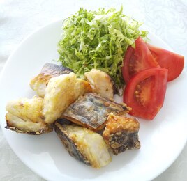 さわらの塩麹カレー唐揚げ